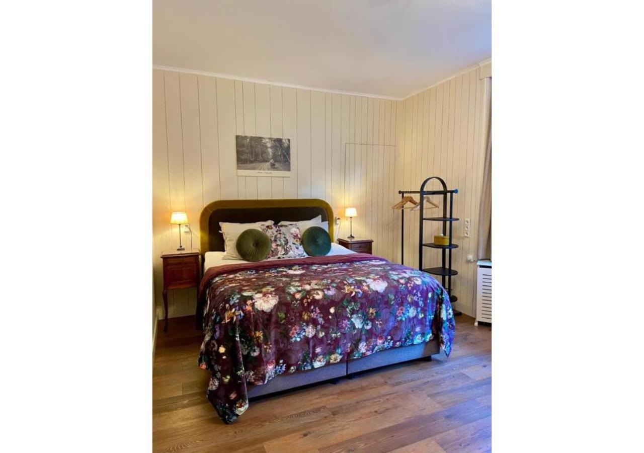 Bed And Breakfast De Oude Dorpsbakker 엘레콤 외부 사진