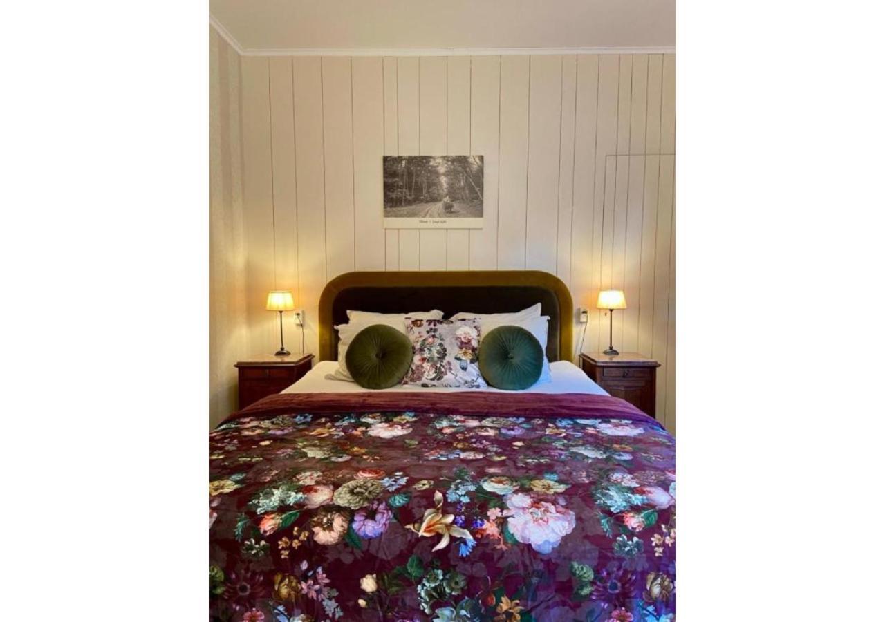 Bed And Breakfast De Oude Dorpsbakker 엘레콤 외부 사진